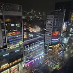 Moon Apartment