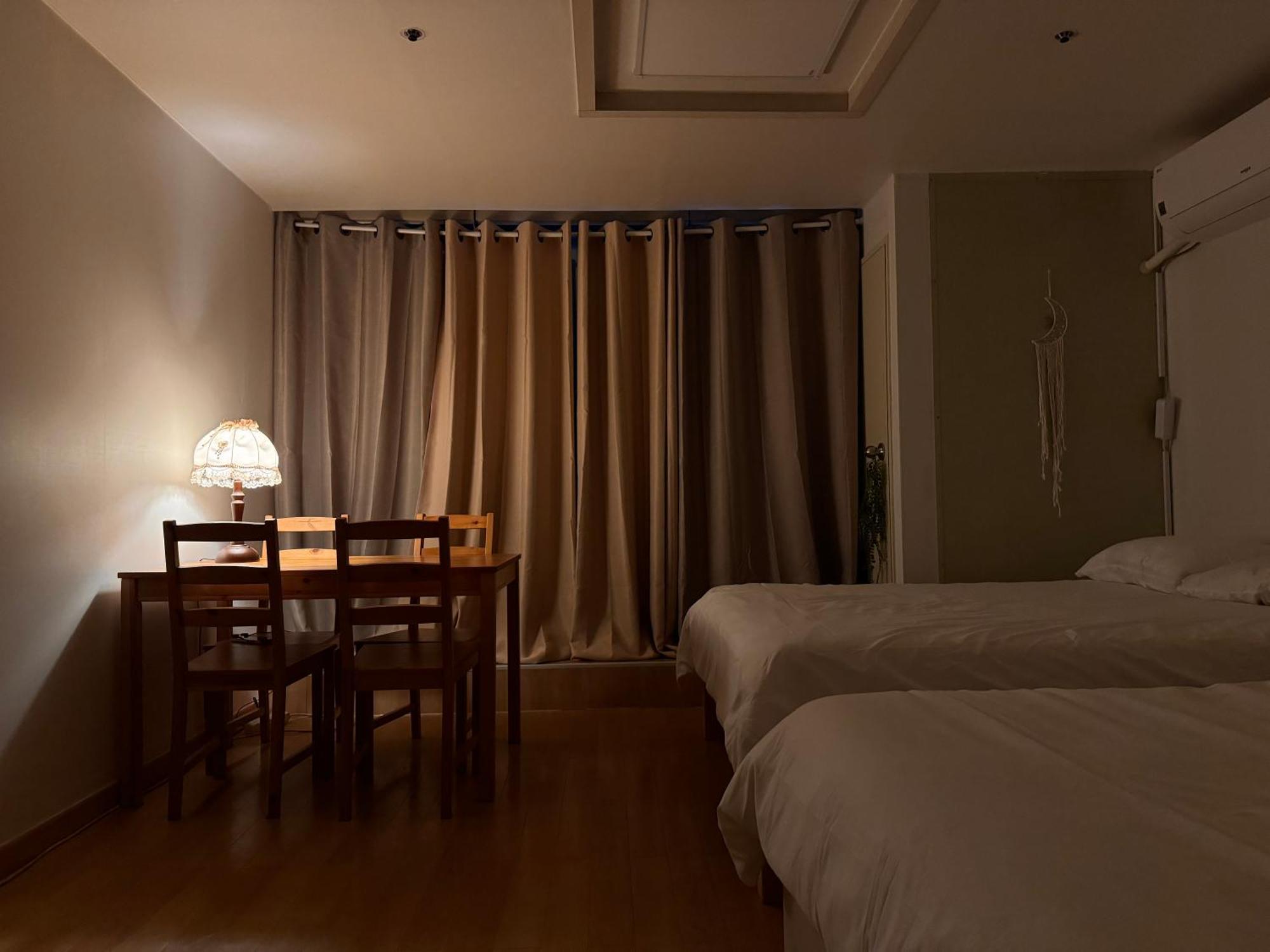 Moon Apartment Seoul